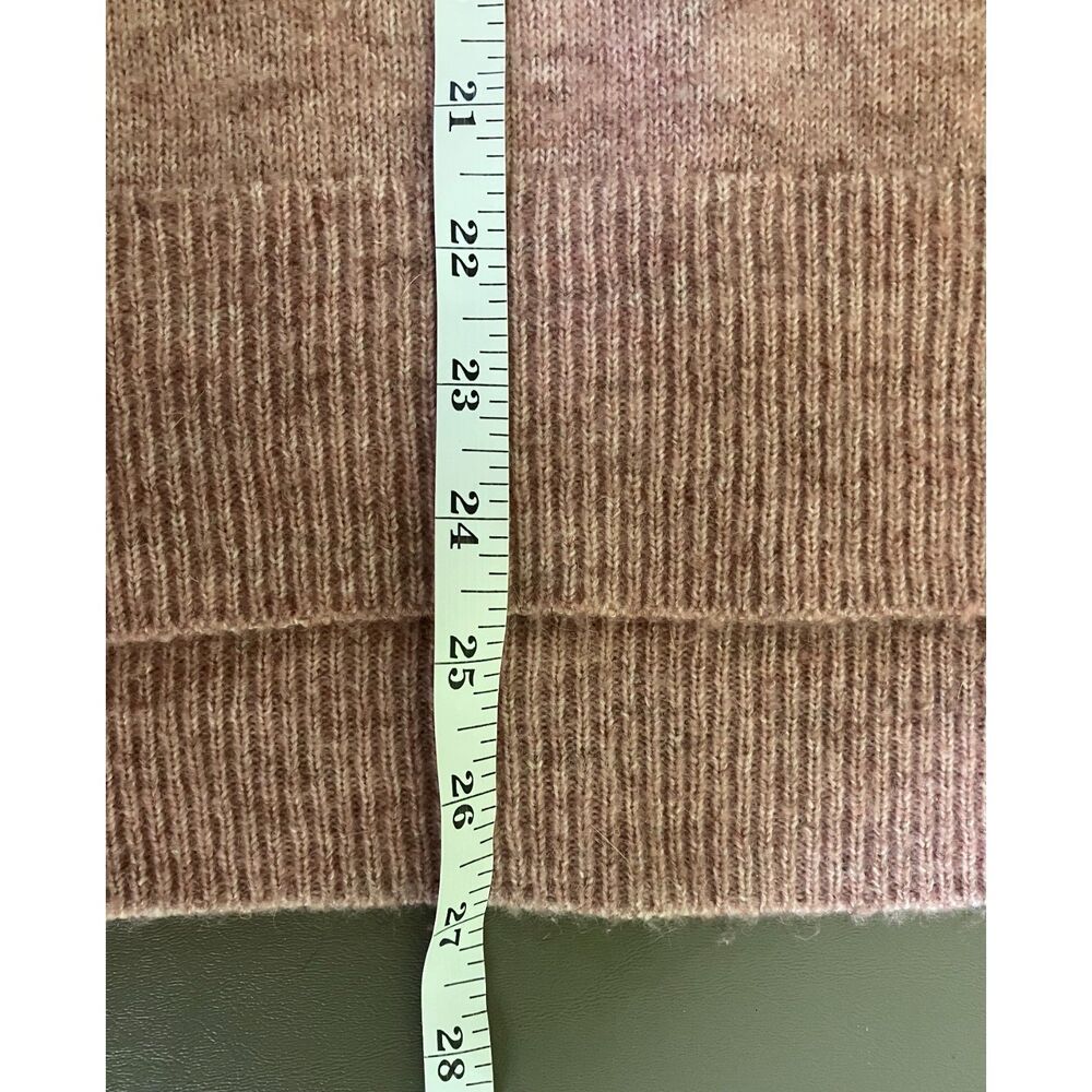 Lucky Brand v-neck fuzzy plush wool blend oversized slouchy sweater in mauve - Picture 11 of 12